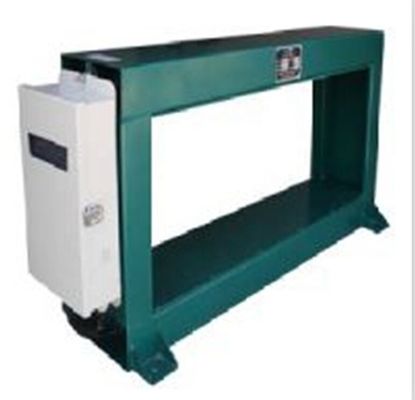 높은 PLC 식품 산업 금속 탐지 벨트 너비 500-2000mm 자동 탐지