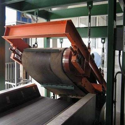 750 KG 영구 벨트 타입 서스펜딩 자동 청소 컨베이어 벨트 철 제거기